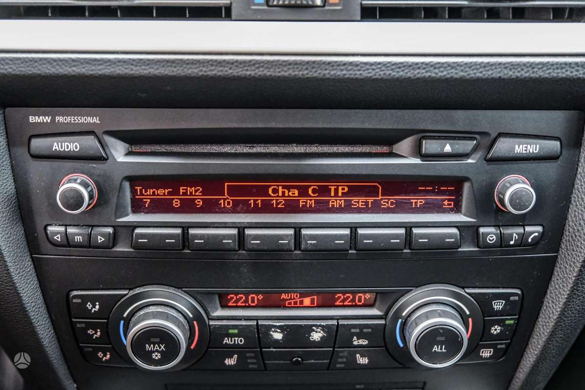 BMW 320, 2.0 l., wagon