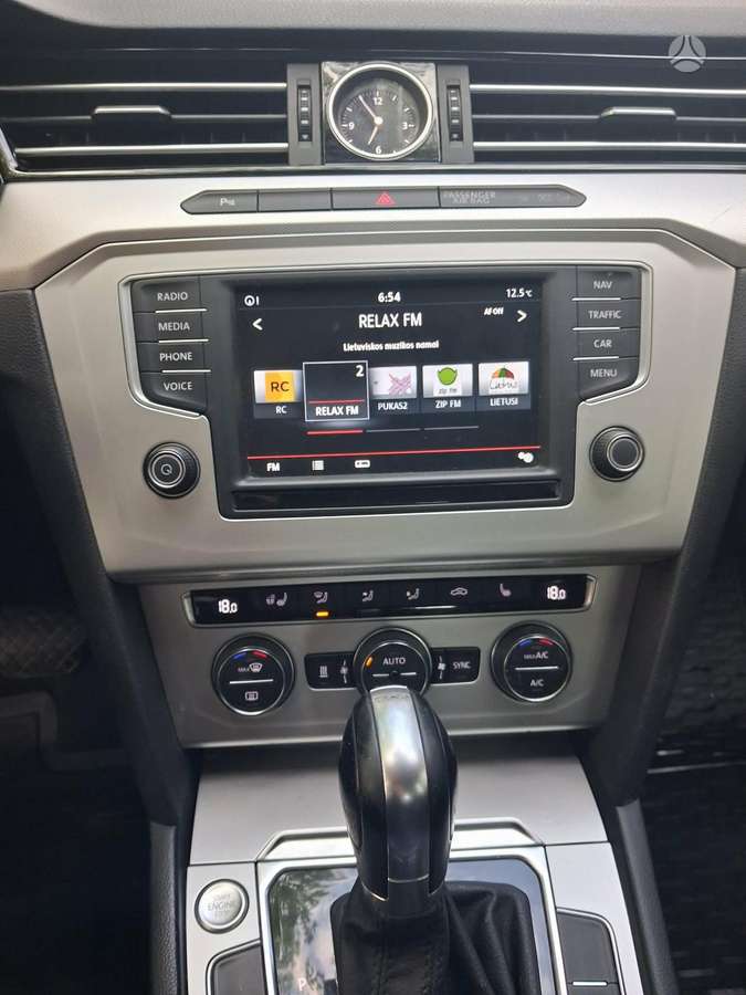 Volkswagen Passat, 1.6 l., Универсал