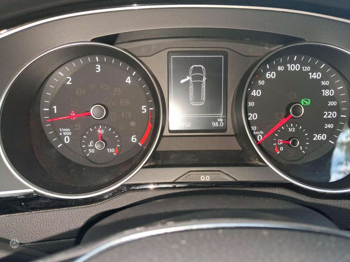 Volkswagen Passat, 1.6 l., Универсал