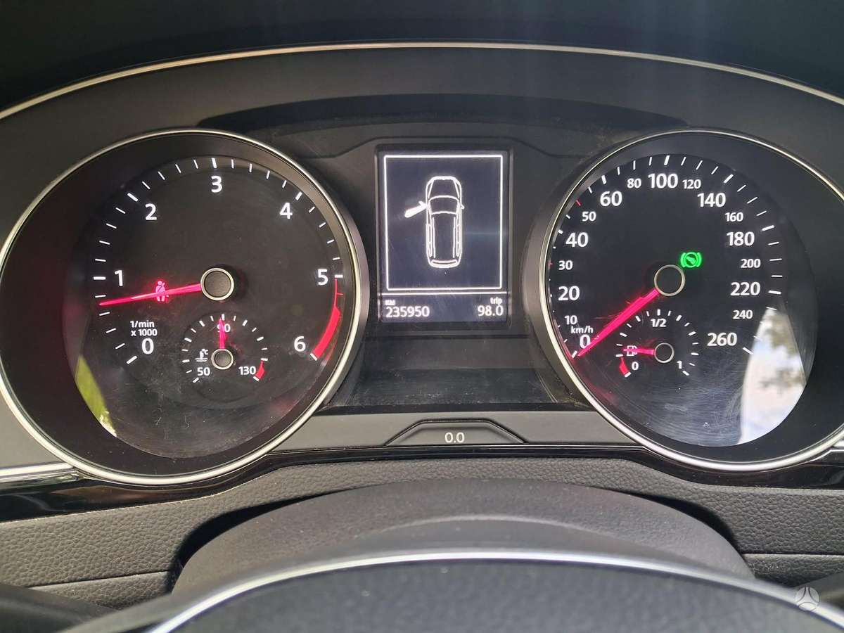 Volkswagen Passat, 1.6 l., Универсал