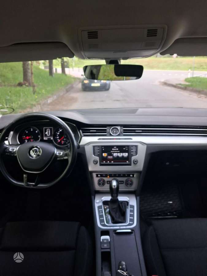 Volkswagen Passat, 1.6 l., Универсал