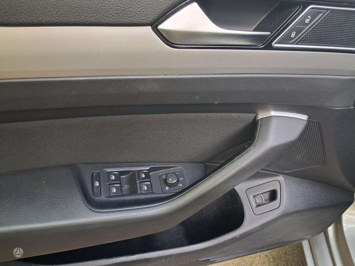 Volkswagen Passat, 1.6 l., Универсал