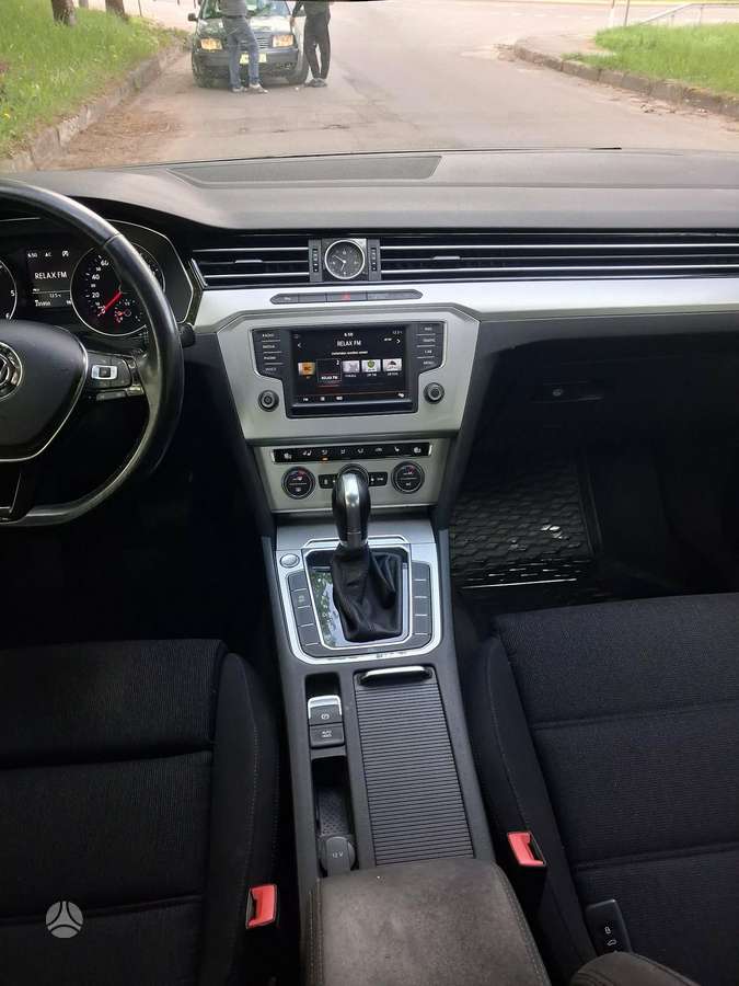 Volkswagen Passat, 1.6 l., Универсал