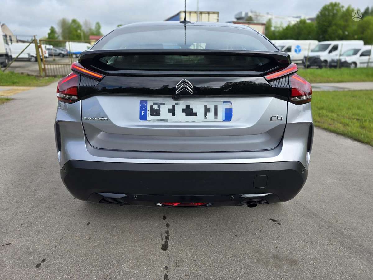 Citroen C4, 1.5 l., Хэтчбек