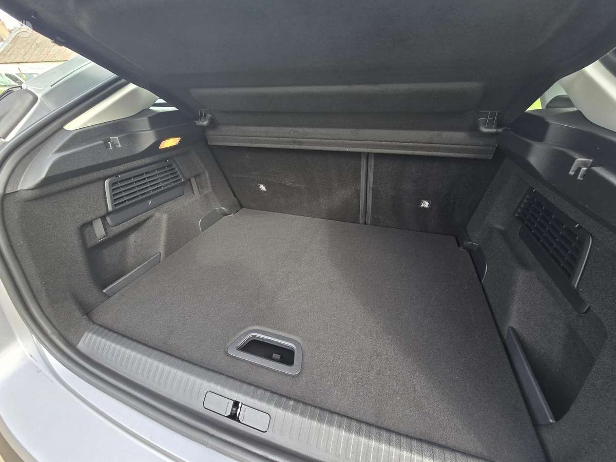 Citroen C4, 1.5 l., Хэтчбек