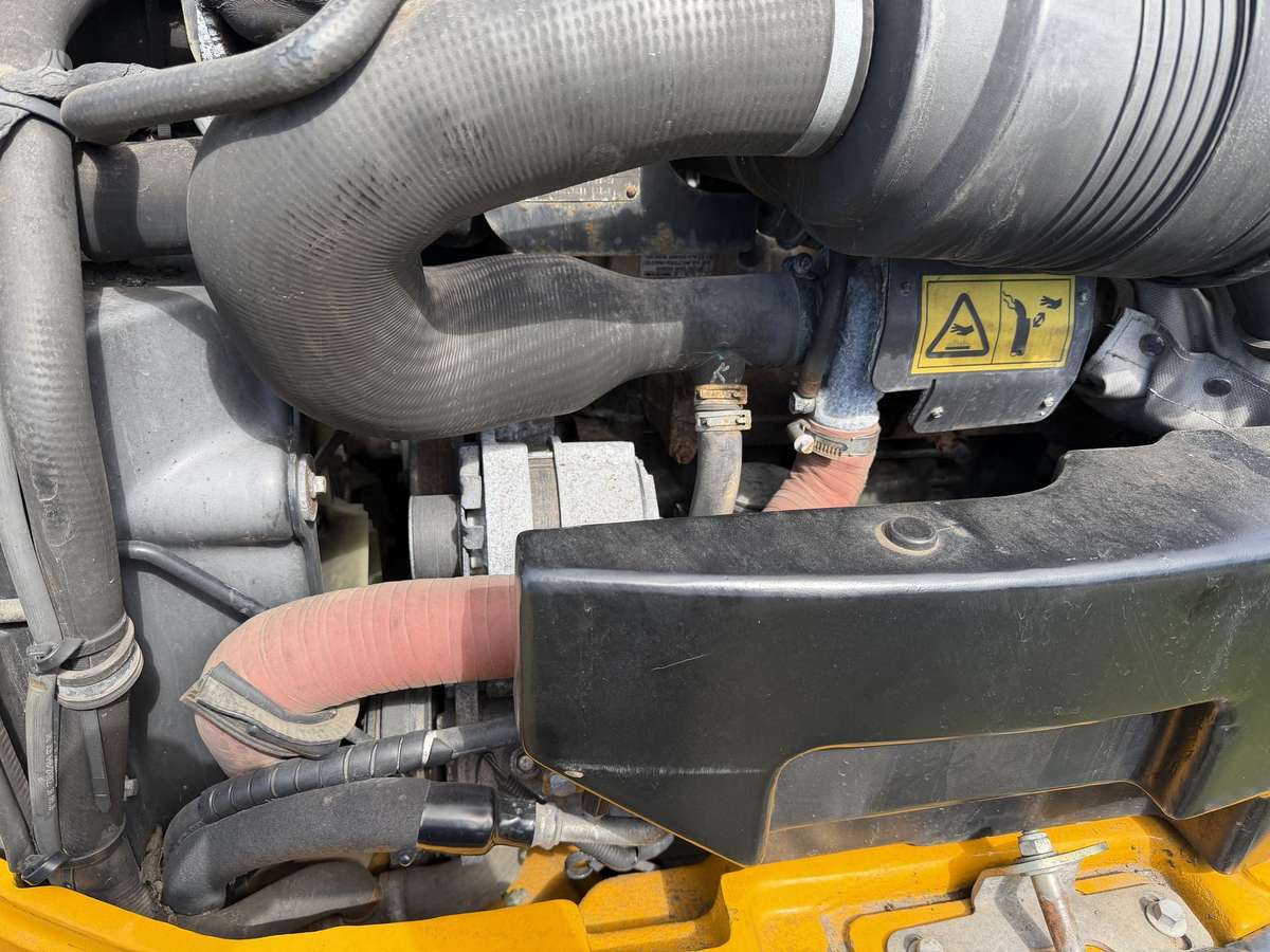 JCB 85 Z-1, excavator