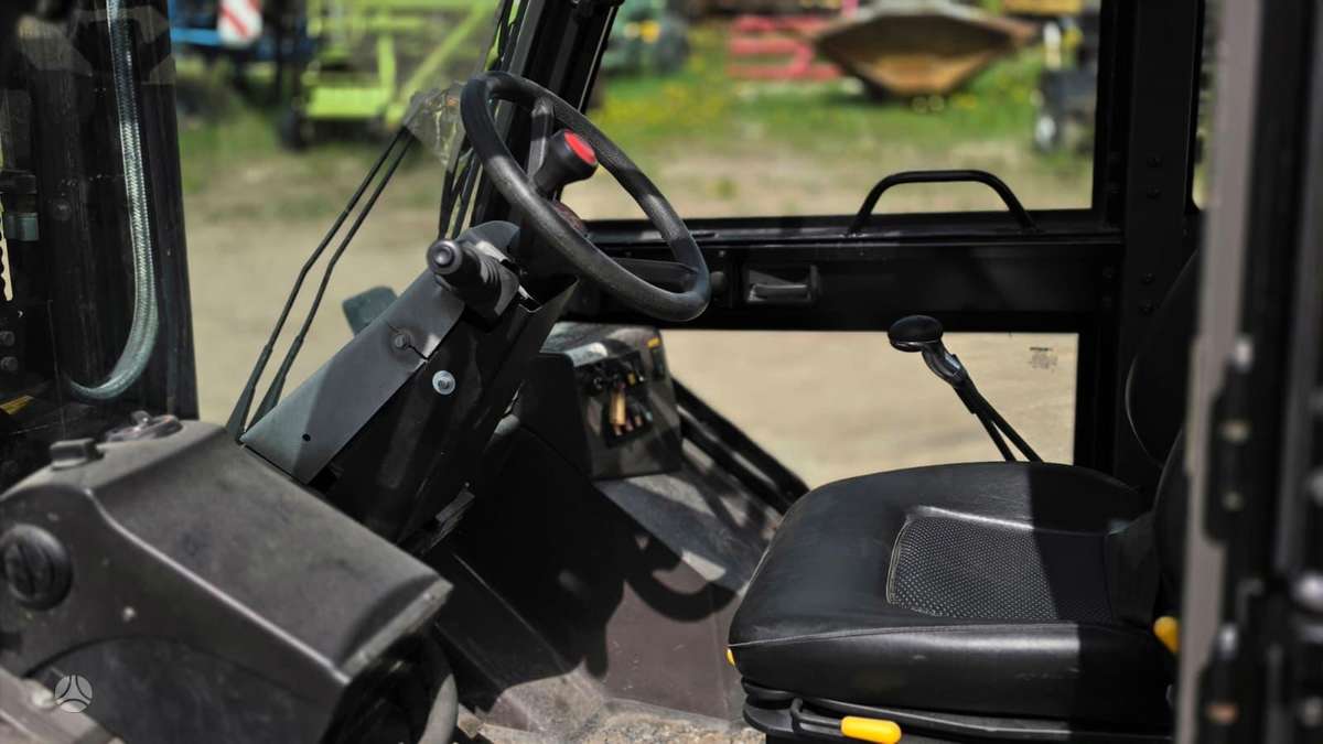 Manitou MH25-4, forklifts