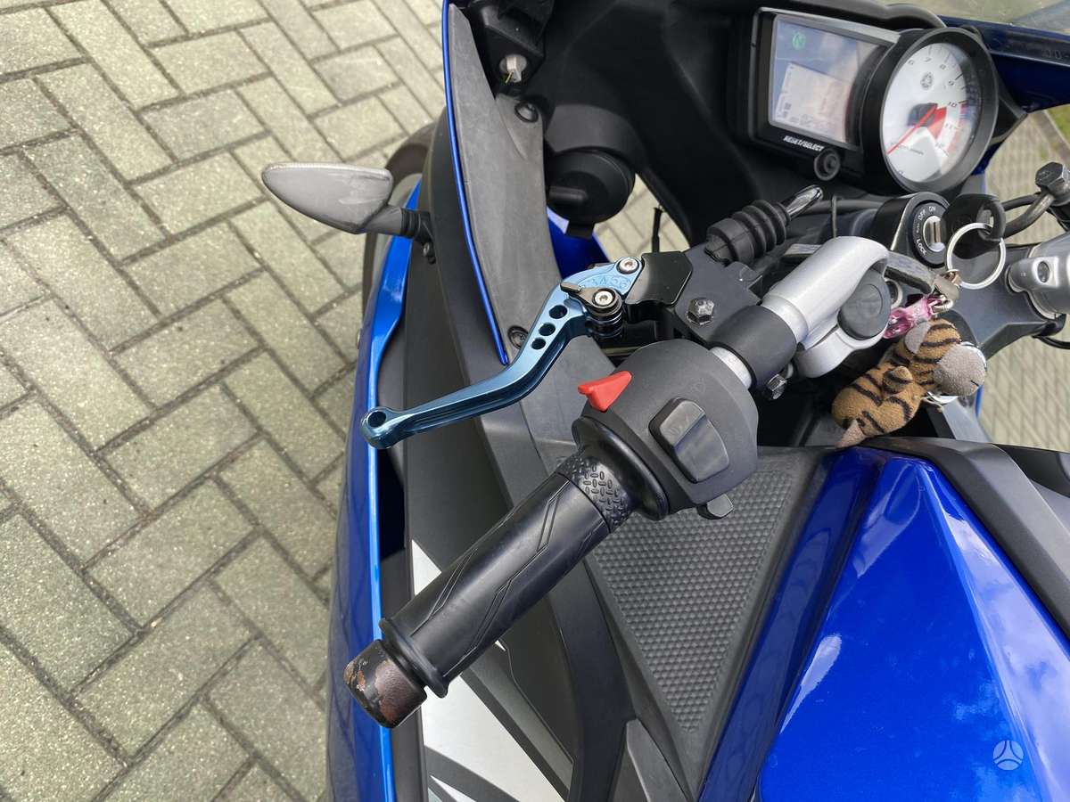 Yamaha YZF 125cc, superbikes