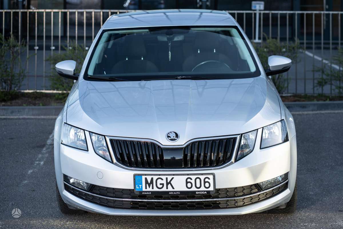 Škoda Octavia - 2