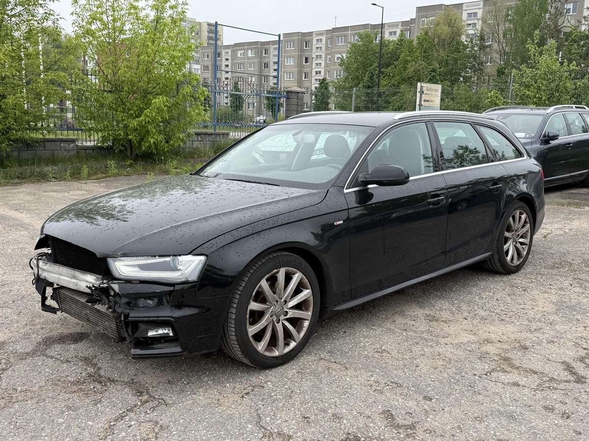 Audi A4, 1.8 l., Универсал