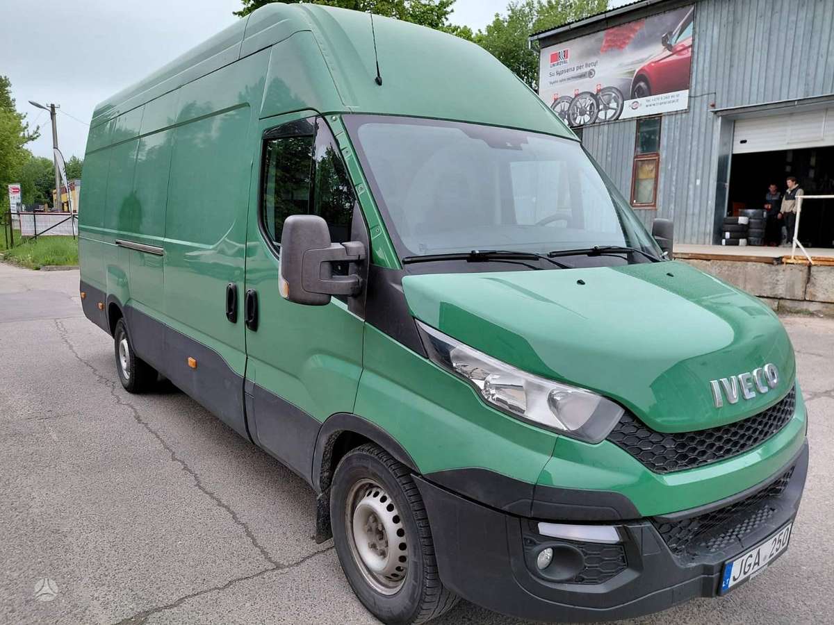 Iveco Daily, 3.0 l., cargo van
