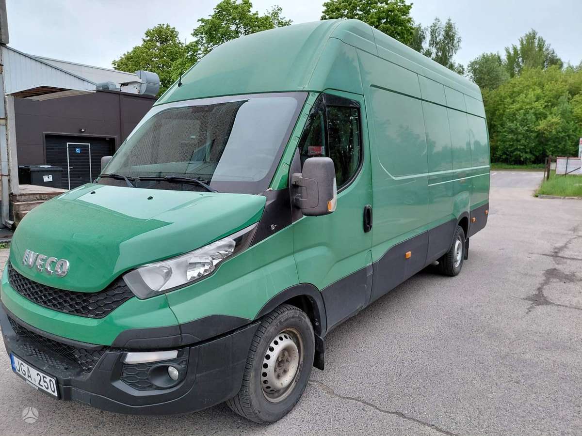 Iveco Daily, 3.0 l., cargo van