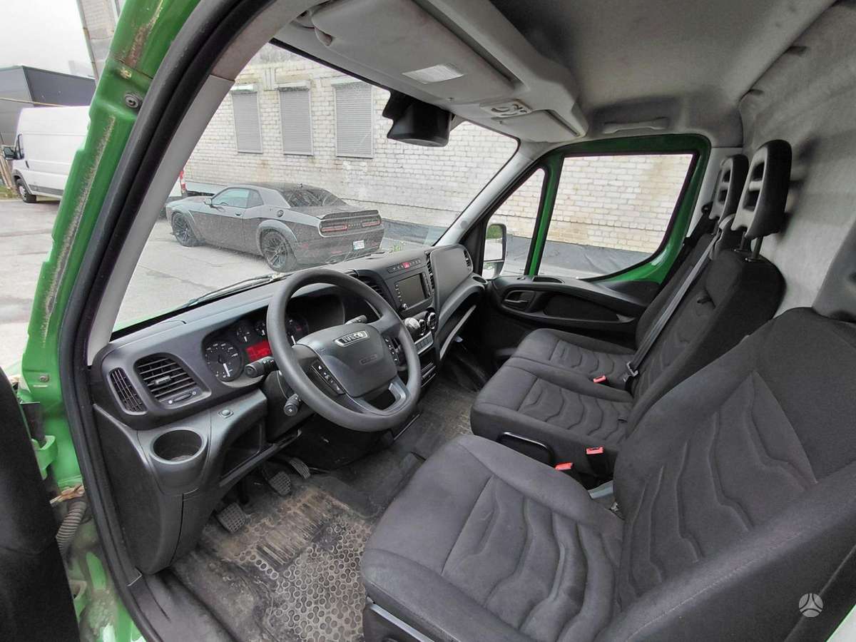 Iveco Daily, 3.0 l., cargo van