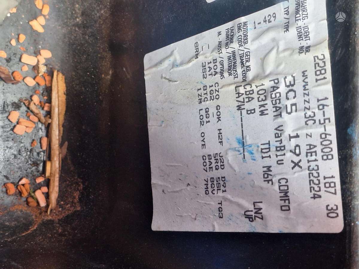 Volkswagen Passat for parts