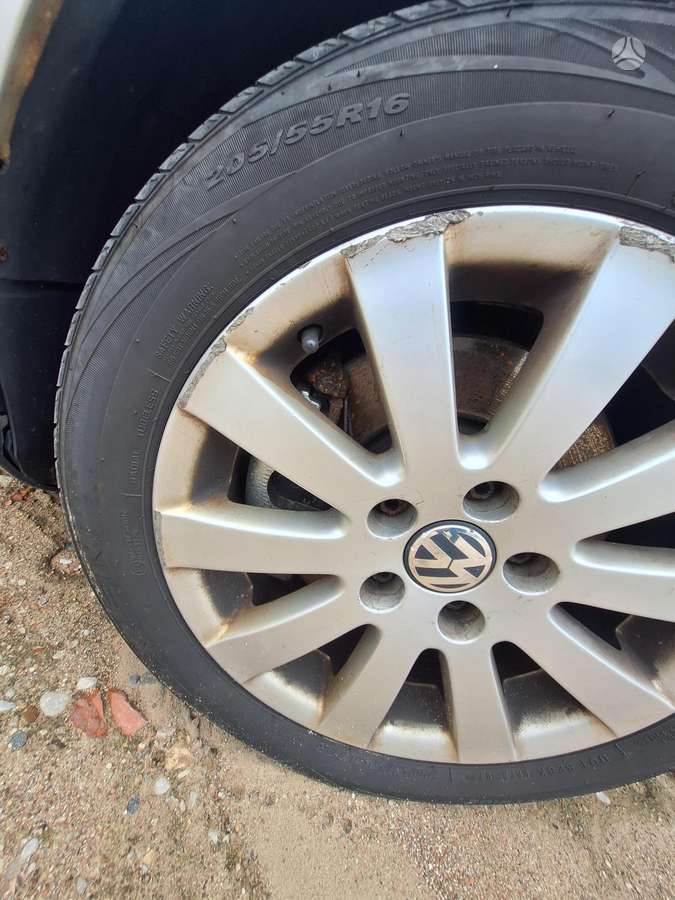 Volkswagen Passat по частям