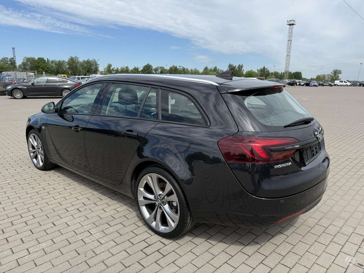 Opel Insignia, 1.6 l., Универсал