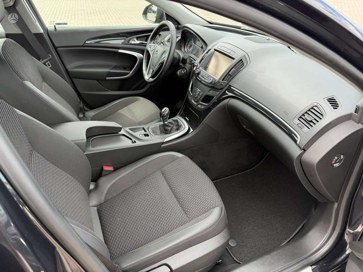 Opel Insignia, 1.6 l., Универсал
