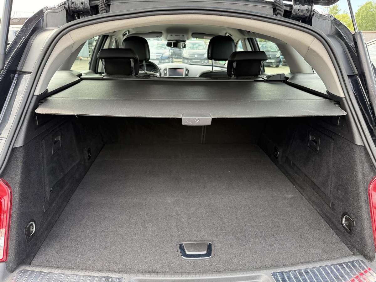 Opel Insignia, 1.6 l., Универсал