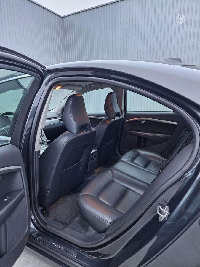 Volvo S80 - 12