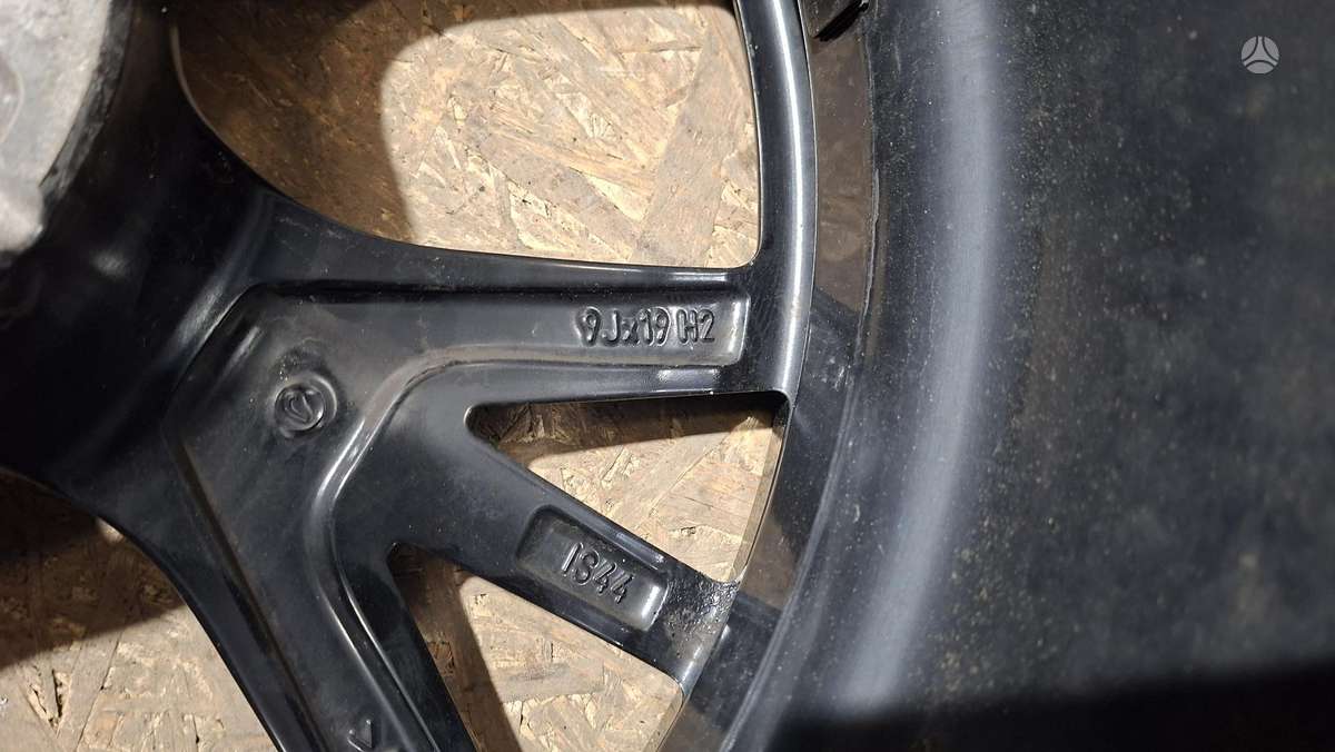 BMW 5 serija, 8747235, Cen33230