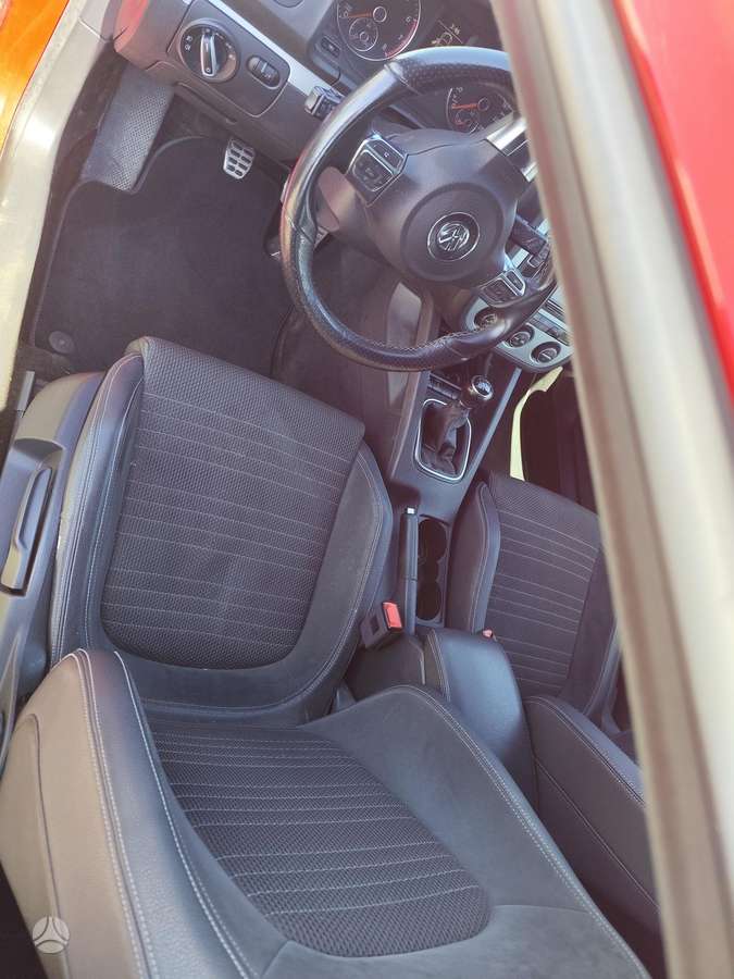 Volkswagen Scirocco, 1.4 l., Хэтчбек