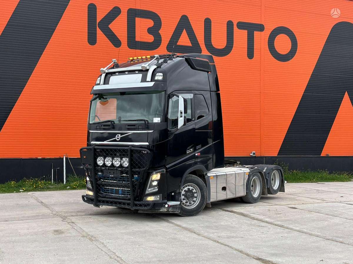 Volvo FH 16 650 6x2, single sleeper