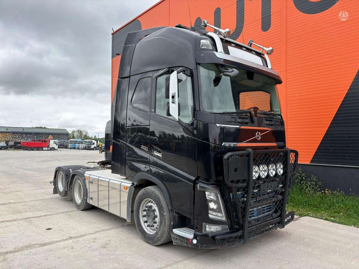 Volvo FH 16 650 6x2, single sleeper