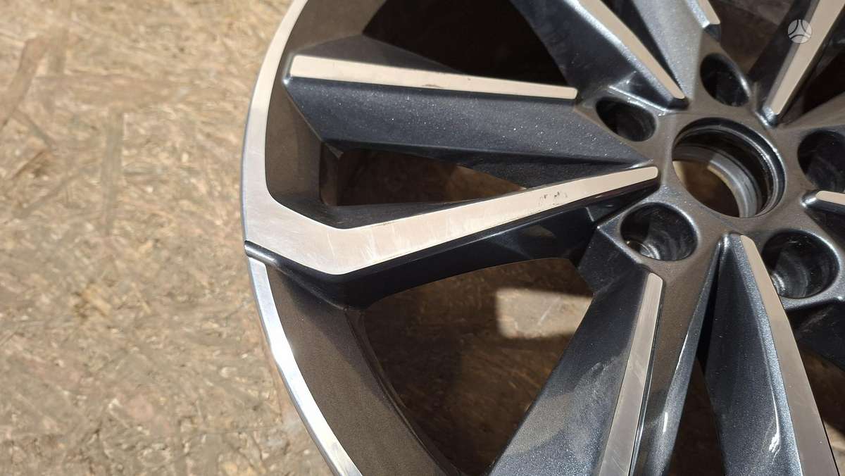 Skoda Octavia, 5E3601025D, Cen33237