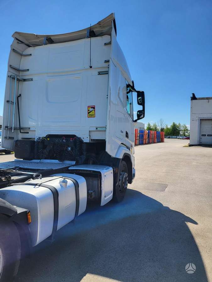 DAF XF480 FT, double sleeper