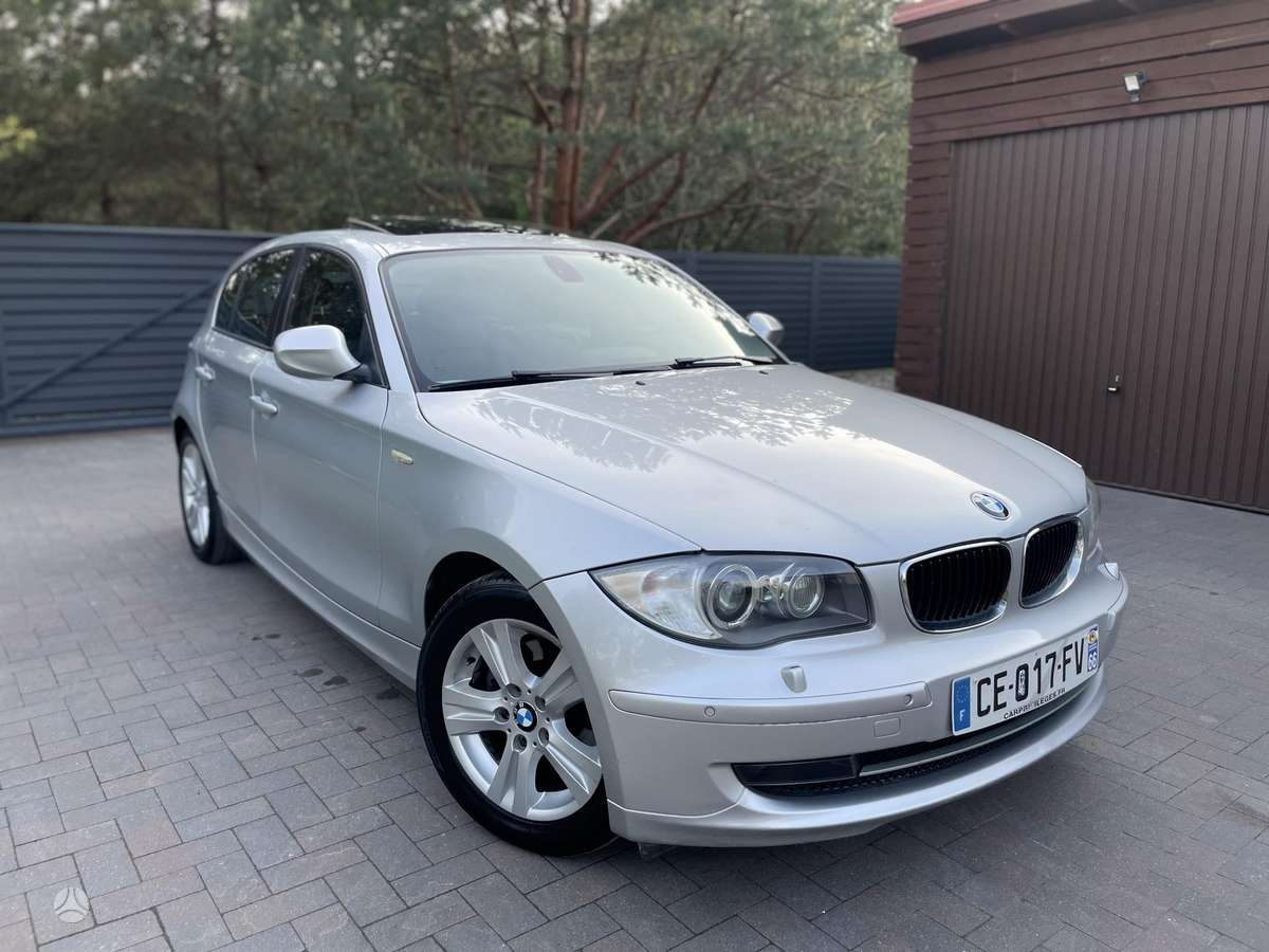BMW 118, 2.0 l., hatchback