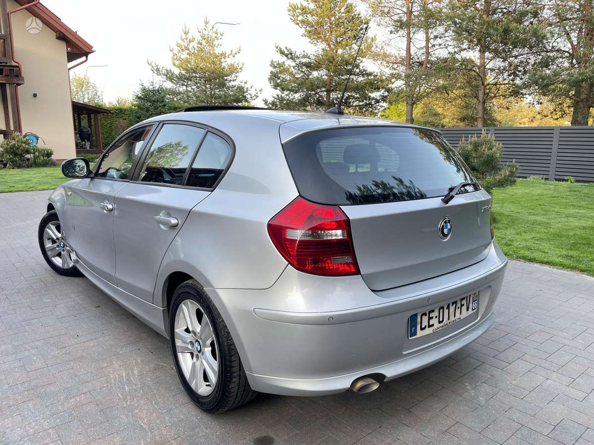 BMW 118, 2.0 l., hatchback