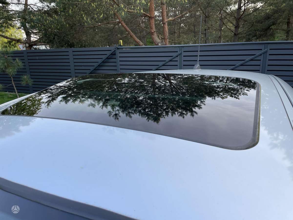 BMW 118, 2.0 l., hatchback