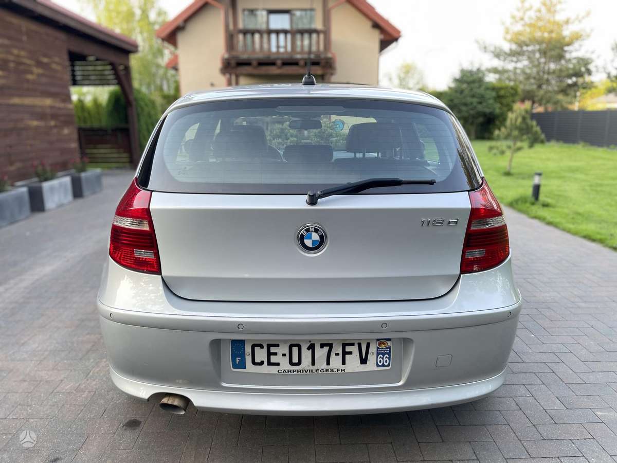 BMW 118, 2.0 l., hatchback