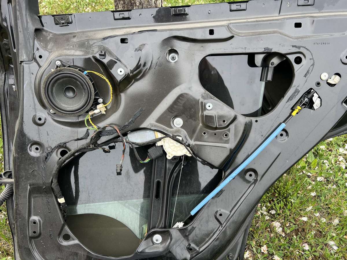 BMW X5 doors