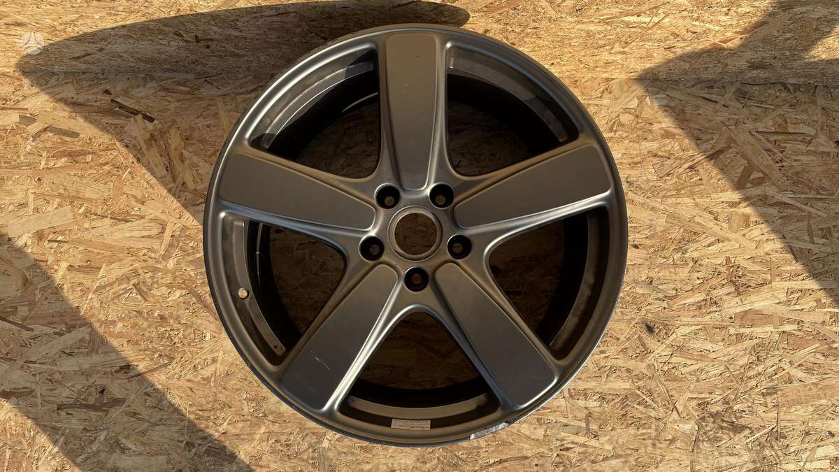 Porsche Cayenne, 7P5601025CB, Cen33087