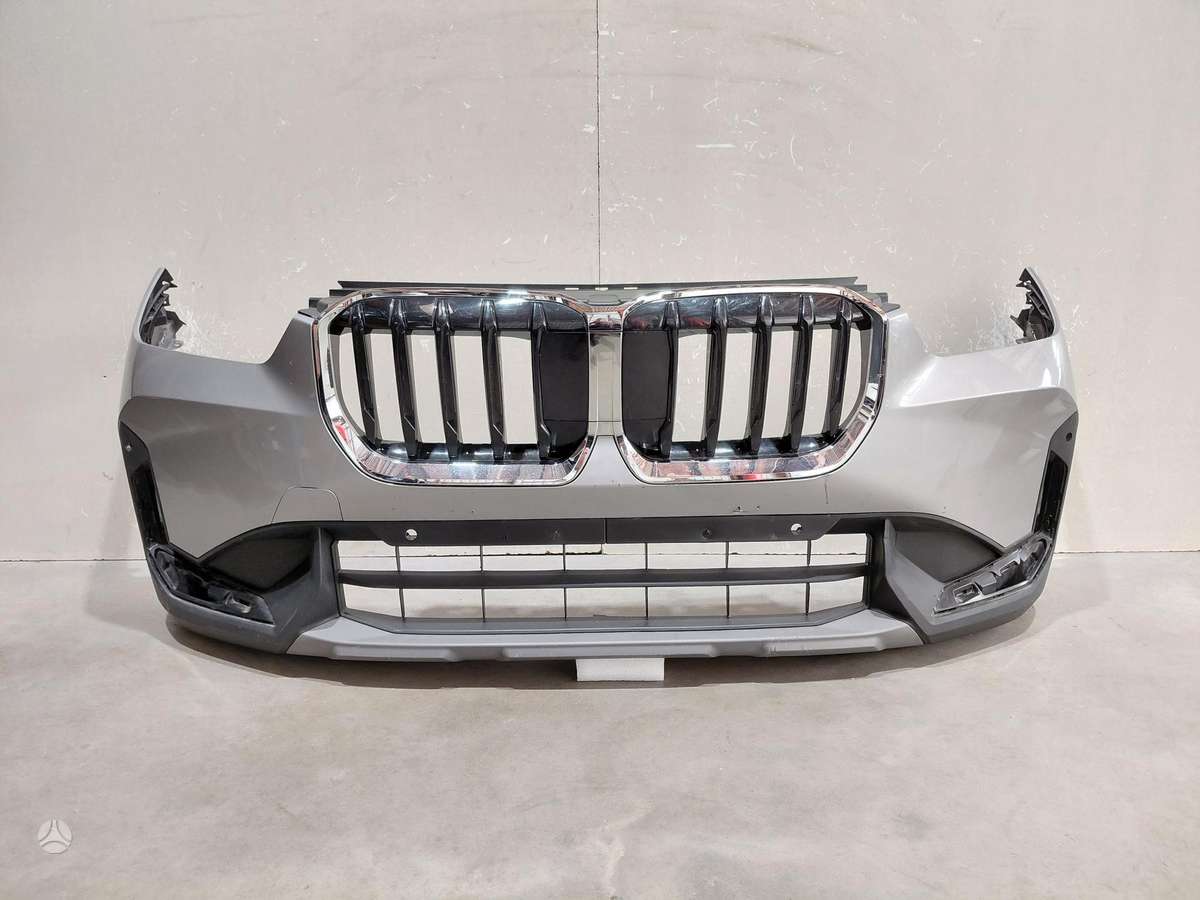 BMW X1 U11
