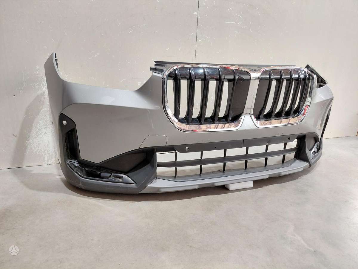 BMW X1 U11