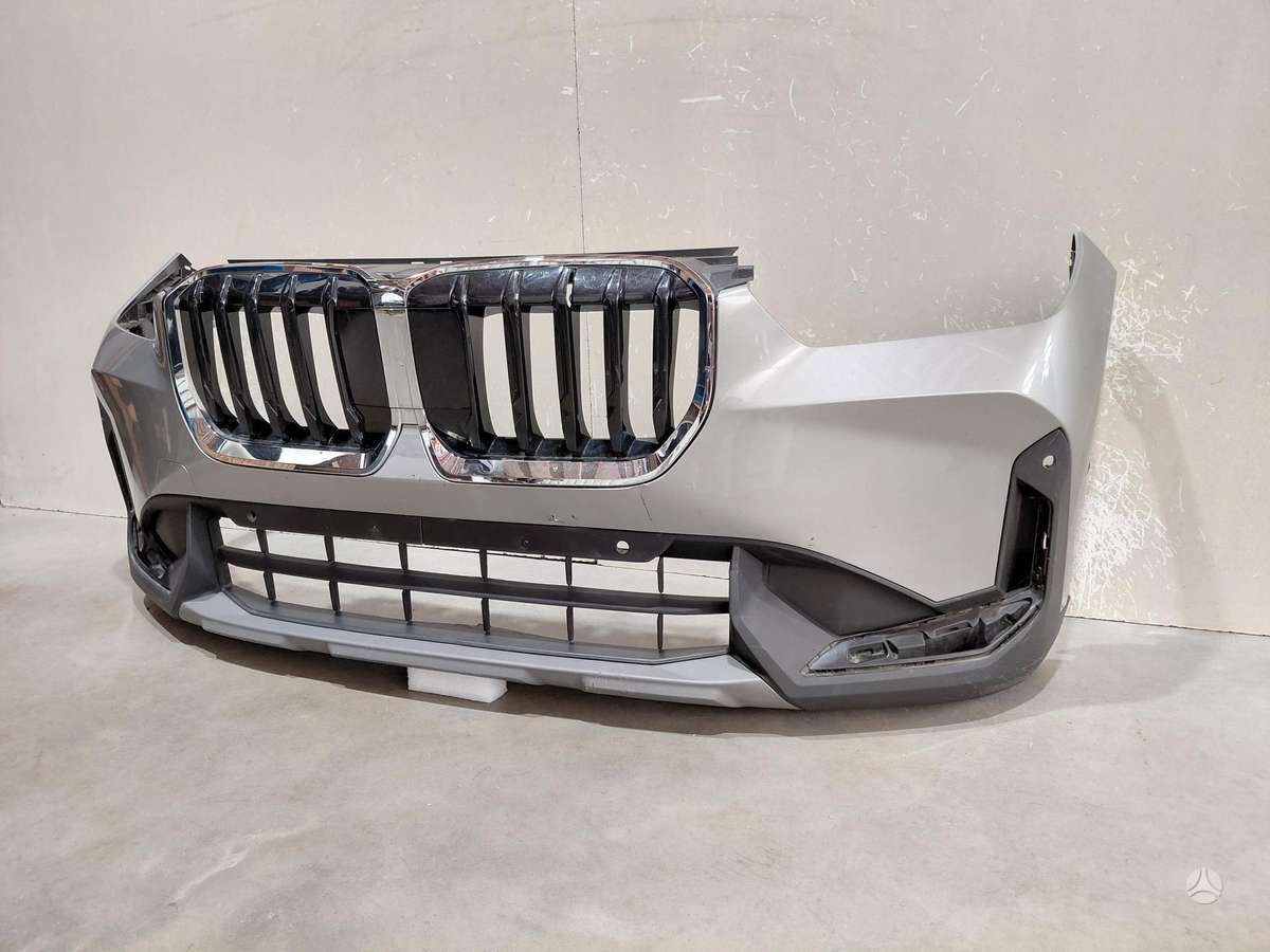 BMW X1 U11