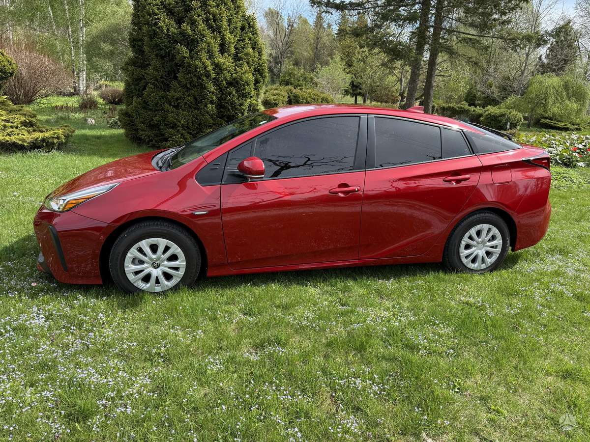 Toyota Prius - 1