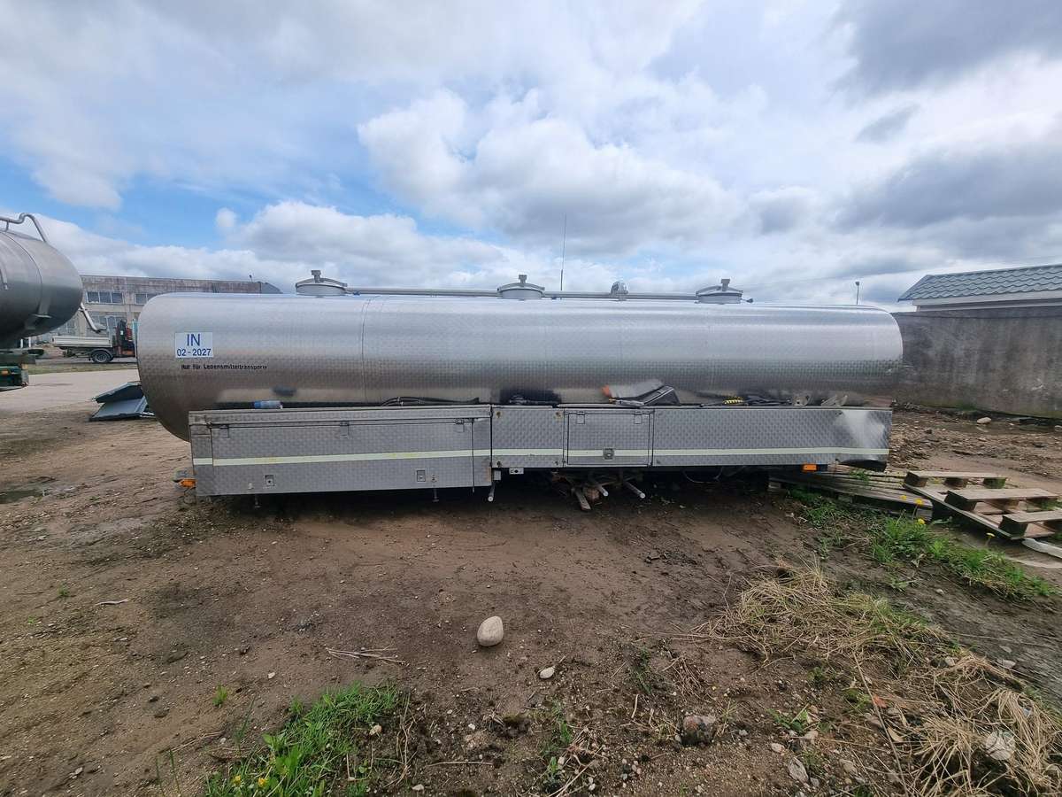 SCT63U Cisterna, tanker