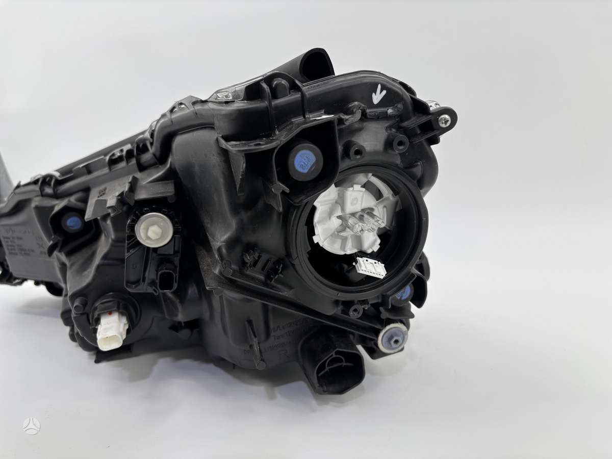 Lexus LBX Cen33652