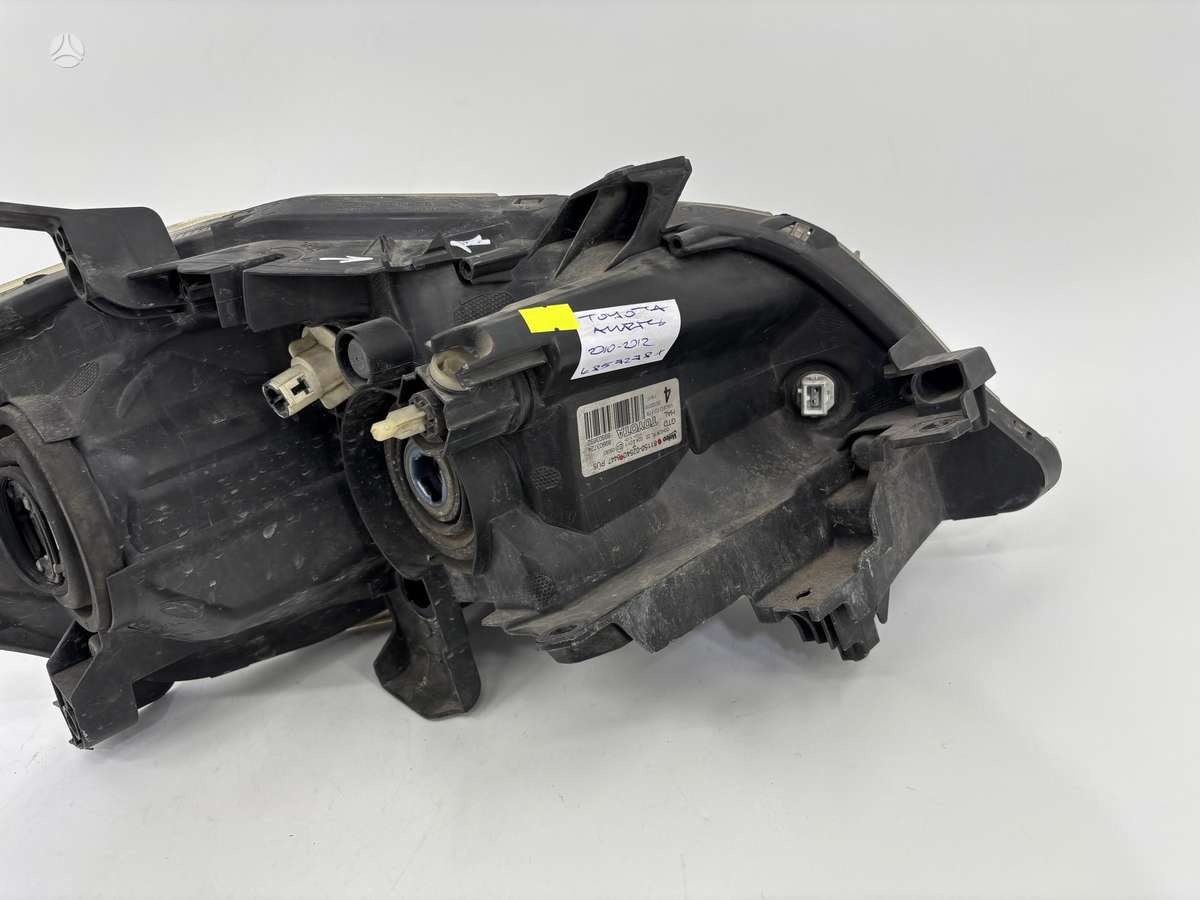 Toyota Auris, 8115002540, Cen33661