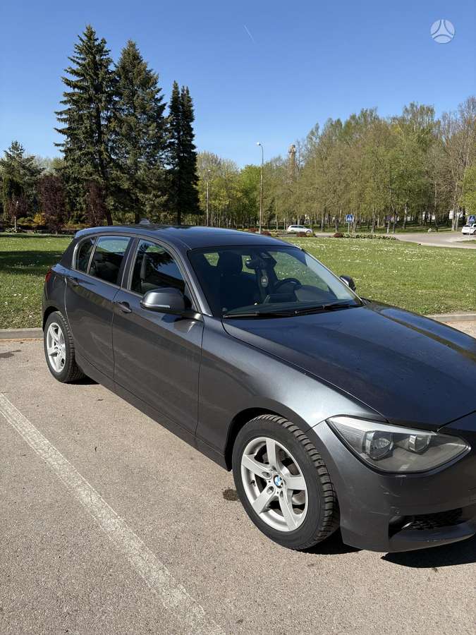 BMW 118, 2.0 l., hatchback