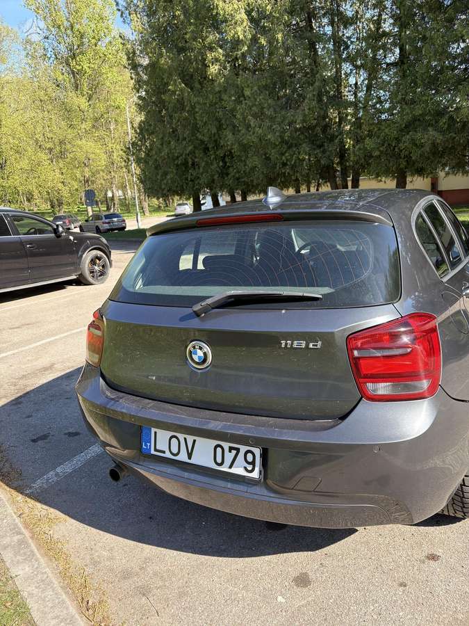 BMW 118, 2.0 l., hatchback