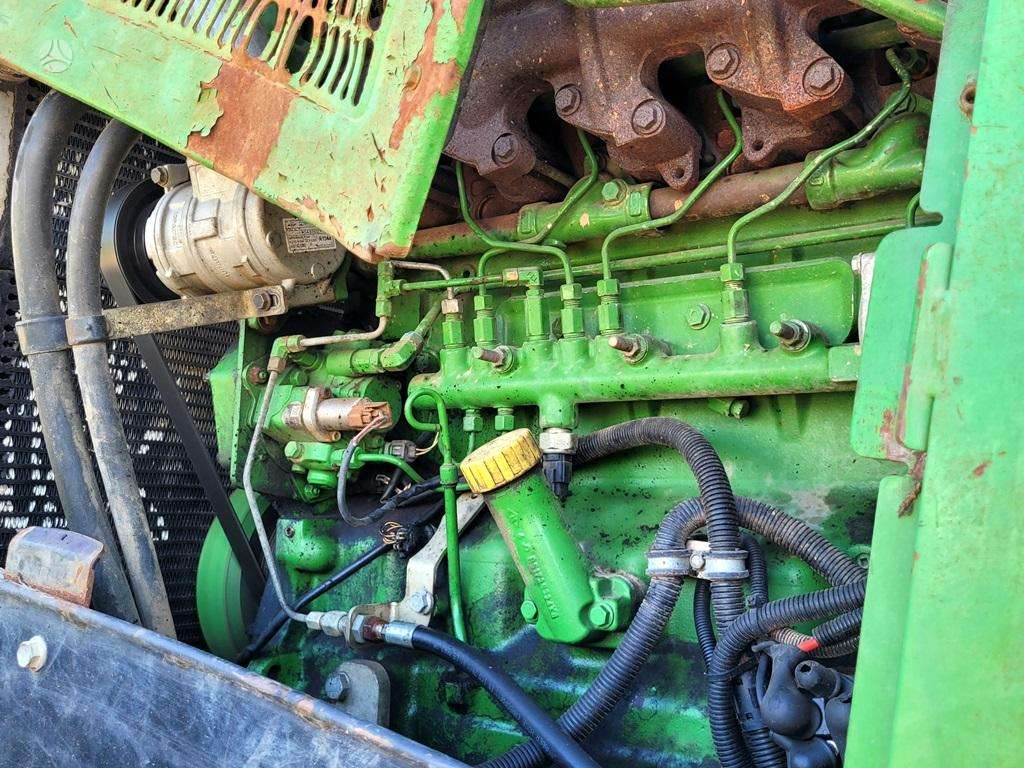 John Deere 1070E, medkirtės