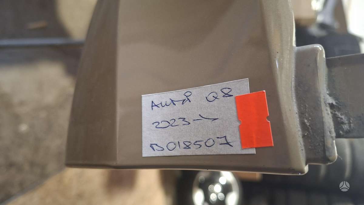 Audi Q8, 4M8807733D, Cen33107