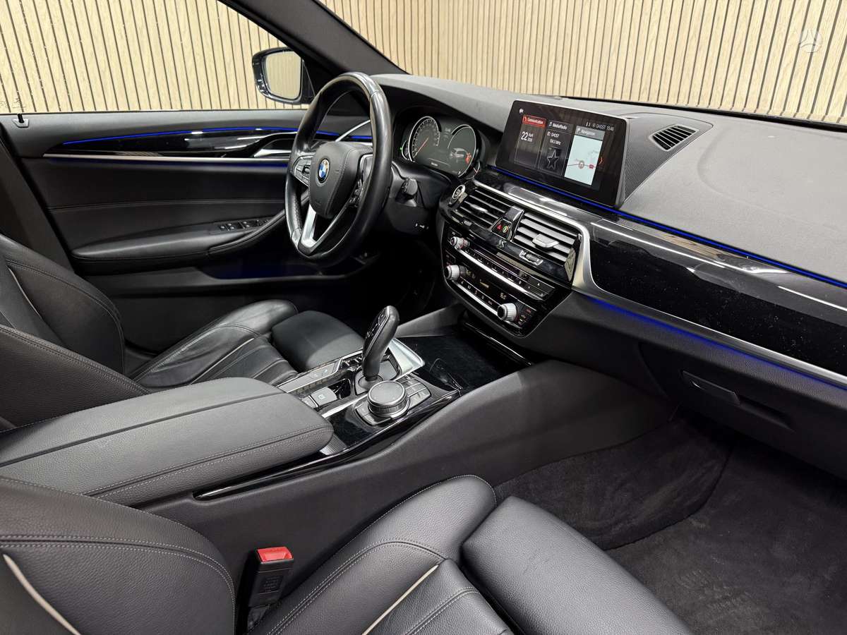 BMW 520, 2.0 l., Универсал