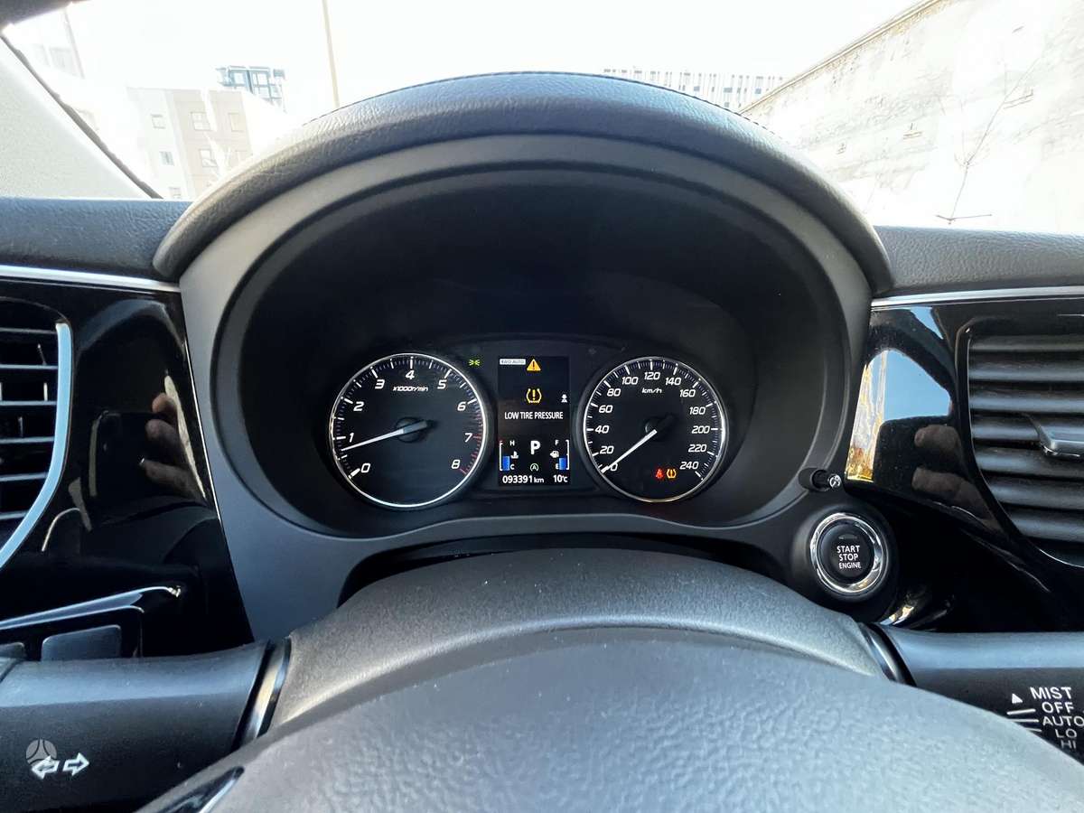 Mitsubishi Outlander, 2.0 l., wagon