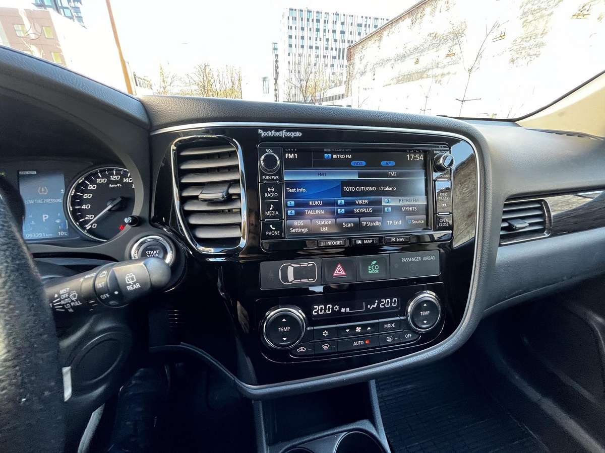 Mitsubishi Outlander, 2.0 l., wagon