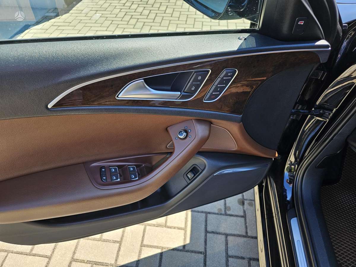 Audi A6, 3.0 l., Седан